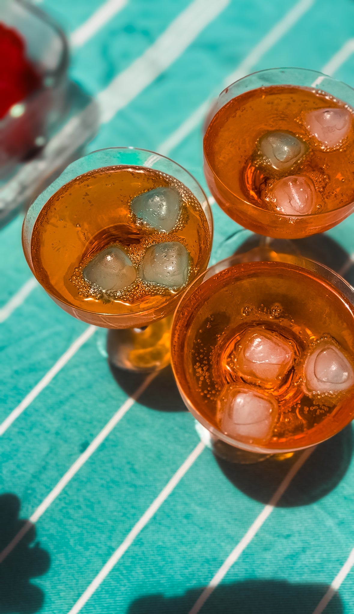 Cold drinks and fresh food kept chilled with Qubes reusable ice cubes